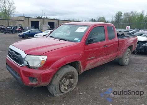 2015 Toyota Tacoma z USA, uszkodzony, nr VIN 5TFUX4EN2FX035695